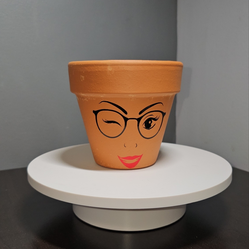 Terracotta flower pot